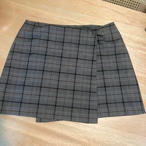 Cremieux Women's Grey and Black Skirt